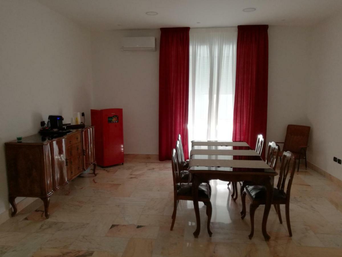 Spira Mirabilis Napoli Hotell Eksteriør bilde